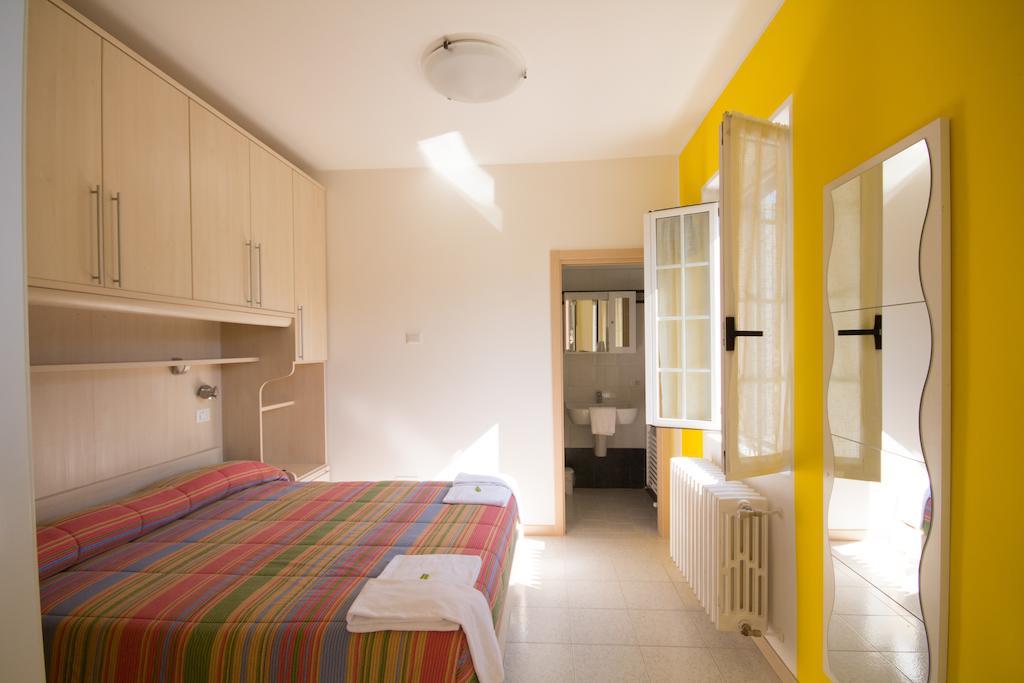 Hotel Del Mera Sorico Quarto foto